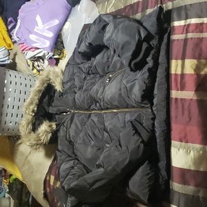 Blach puffer jacket like new